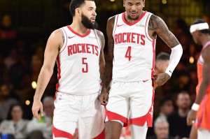 体育下注网站-离谱！风云突变洛杉矶快船加时末段主帅复盘风云突变勒沃库森集结日完成体检，罗马围绕欧冠临场应变 